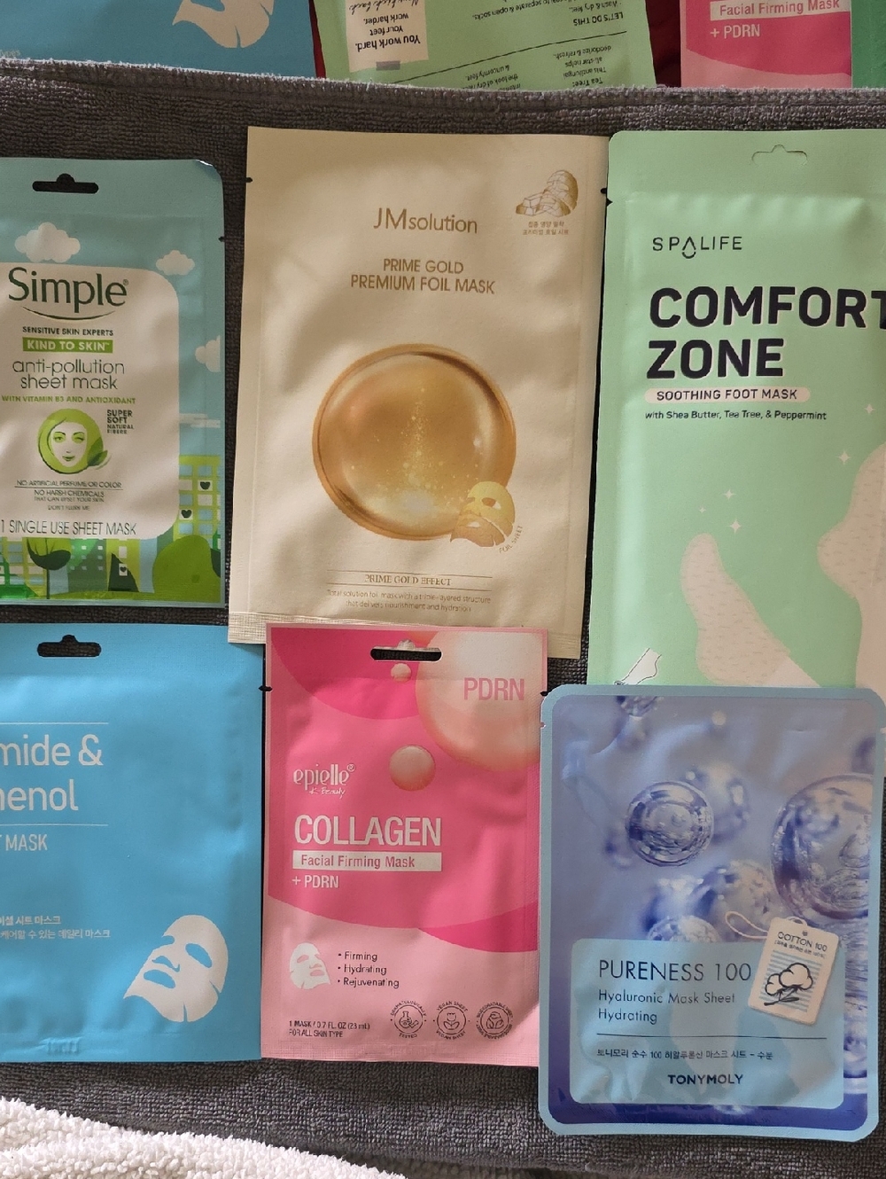 5 Assorted Women’s Skincare Sheet Masks – 1 Foot Mask K Beauty